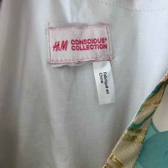 H&M Conscious Floral Metallic Print Lined Dress - Picture 3 of 5